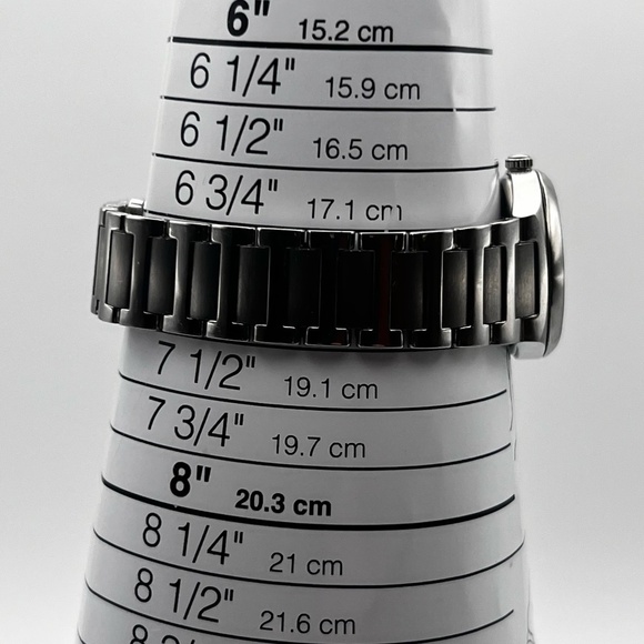 Victorinox Swiss Army Victoria Brown dial Stainless Steel Ladies Watch Working - Picture 10 of 10